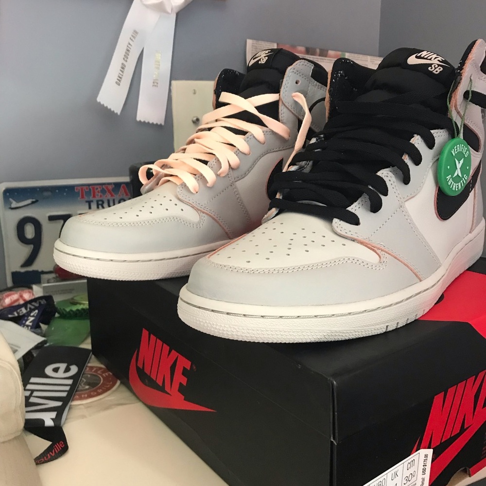 Jordan 1 NYC to Paris